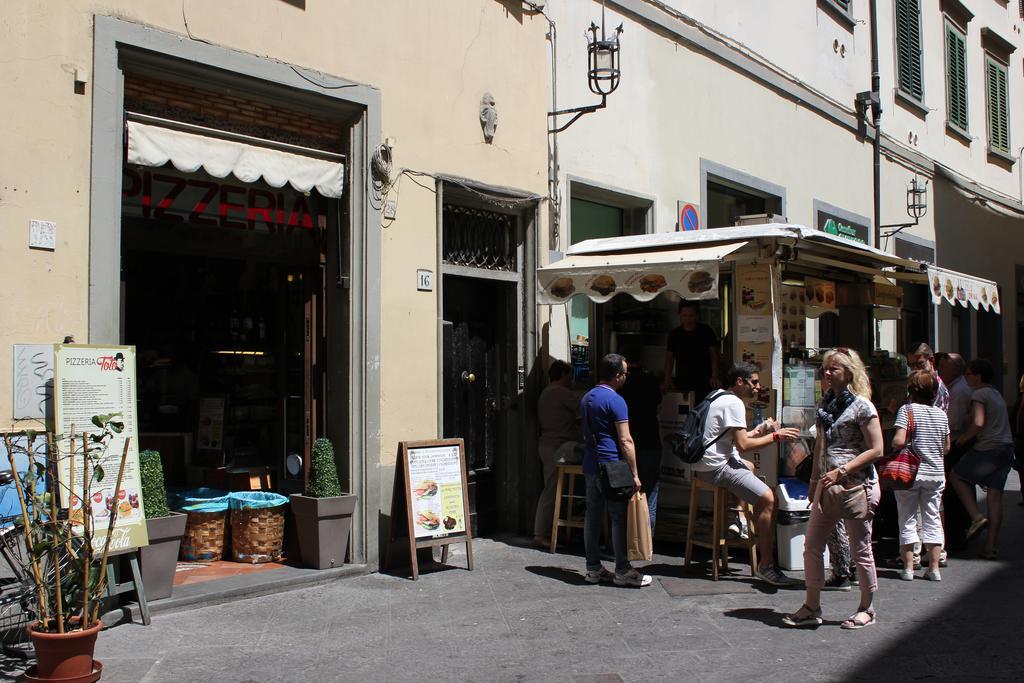 Dante 16 - Keys Of Italy Apartment ฟลอเรนซ์ ภายนอก รูปภาพ